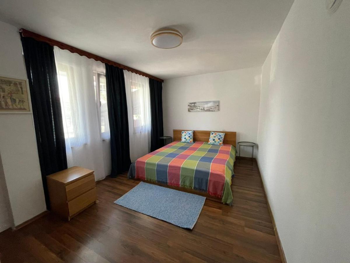 Holiday House Gendar, Chernomorets Bagian luar foto